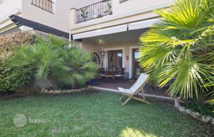4-bedroom townhouse 156 m² in Estepona for 740,000 €