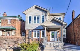 Townhome – East York, Toronto, Ontario,  Canada for C$1,610,000