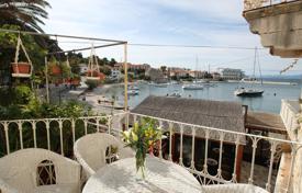 Beautiful stone house by the sea, Brac, Croatia for 430,000 €