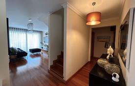 3+1 bedrooms; 2 bathrooms; Garage; Sea view for 370,000 €