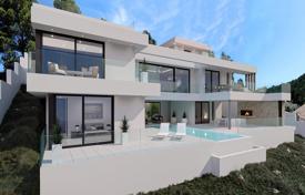 Three-level villa with stunning sea views in Calpe, Alicante, Spain for 1,895,000 €
