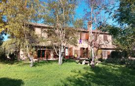 Luxury villa for sale in Chianciano Terme Tuscany for 1,450,000 €