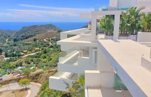 3-bedroom apartment 114 m² in Ojen for 875,000 €