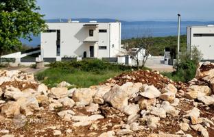 Land plot 856 m² in Rabac for 165,000 €