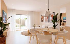 Ground floor apartments with 3 bedrooms and private garden in San Pedro del Pinatar for 340,000 €