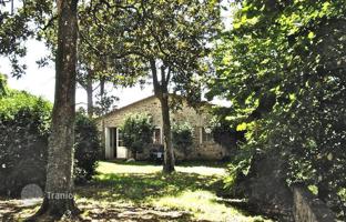 Land plot 3,018 m² in Capannori for 2,300,000 €
