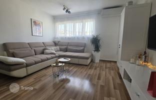 2-bedroom apartment 61 m² in Sibenik for 250,000 €
