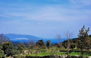 Land plot 673 m² in Marcana for 109,000 €