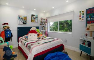 3-bedroom house 118 m² in West End for $630,000