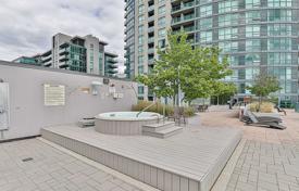 Apartment – Fort York Boulevard, Old Toronto, Toronto,  Ontario,   Canada for C$956,000
