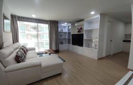 2 bedroom apartment in central Pattaya near the beach for $220,000