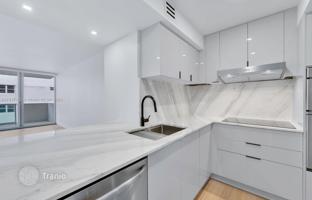 1-bedroom apartments in condo 78 m² in West Avenue for $475,000