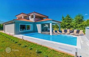 4-bedroom house 270 m² in Labin for 500,000 €