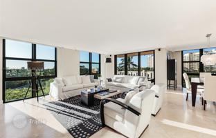 2-bedroom apartments in condo 166 m² in Key Biscayne for $1,550,000