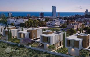 3-bedroom villa 229 m² in Mouttagiaka for 925,000 €