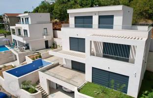 3-bedroom villa 184 m² in Budva city for 1,100,000 €