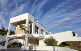 Exclusive Contemporary Villa near golf course in Marbella East, Spain for 2,150,000 €