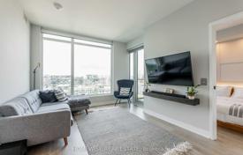 Apartment – Front Street West, Old Toronto, Toronto,  Ontario,   Canada for C$1,226,000