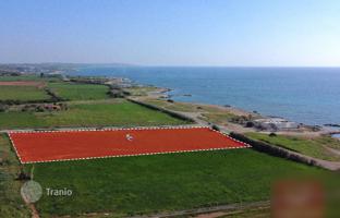 Land plot 8,220 m² in Larnaca for 630,000 €