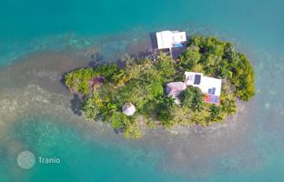 Island 3,144 m² in Panama City for 580,000 €