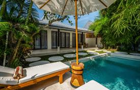 Renovated villa surrounded by green areas, Ubud, Bali, Indonesia for 357,000 €