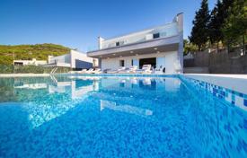 New furnished villa with a swimming pool and a sea view, Vis, Croatia for 680,000 €