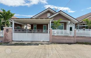 3-bedroom villa 300 m² in Pattaya for $101,000