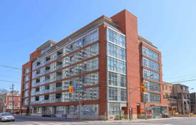 Apartment – Dupont Street, Old Toronto, Toronto,  Ontario,   Canada for C$674,000