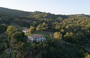 8-bedroom country house 517 m² in San Venanzo for 1,100,000 €