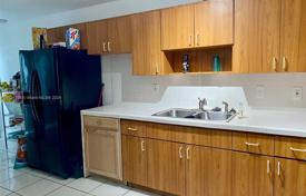 4-bedrooms townhome 188 m² in West Park, USA for $600,000