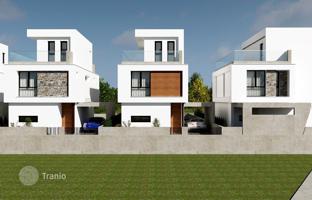 4-bedroom cottage 198 m² in Agios Tychonas for 1,030,000 €