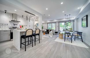 4-bedroom townhouse in Scarborough for 818,000 €