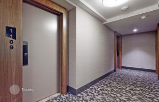 4-bedroom apartment in York Street for C$804,000