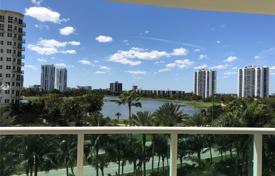 Eight-room oceanfront apartment in Aventura, Florida, USA for $4,000,000