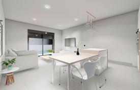 Exclusive villas on one level with 4 bedrooms and pool in Roldán, Torre Pacheco for 589,000 €