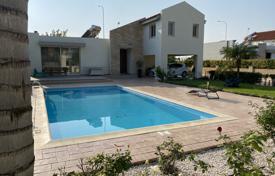 3 bedroom detached house in Pervolia for 425,000 €