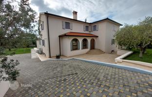 5-room house 489 m² in Vodnjan for 1,300,000 €