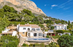 4-bedroom villa 281 m² in Javea (Xabia) for 1,075,000 €