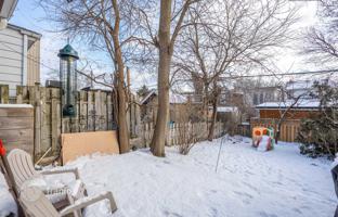 3-bedroom house in East York for C$1,123,000
