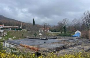 1-room house 450 m² in Lupoglav for 196,000 €