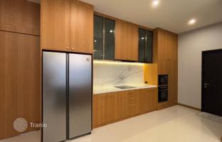 3-bedroom villa 335 m² in Pattaya for $414,000