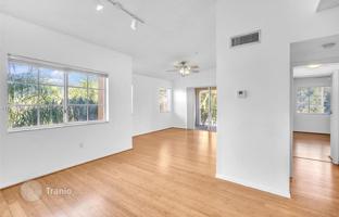 1-bedroom apartments in condo 67 m² in Miramar (USA) for $256,000
