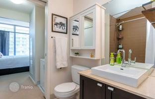 5-bedroom apartment in The Queensway for C$924,000