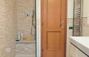 5-bedroom apartment 325 m² in Lastra A Signa for 750,000 €