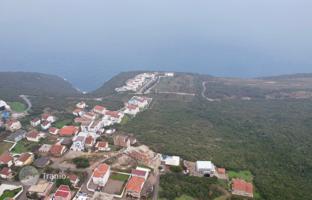 Land plot 2,500 m² in Krimovica for 330,000 €