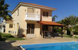 Luxury villa with a terrace, a plot, a pool and a parking, Meneou, Cyprus for 590,000 €