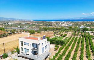 Three-level bright house with beautiful views in Corinth, Peloponnese, Greece for 400,000 €
