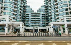 Apartment – Queens Quay West, Old Toronto, Toronto,  Ontario,   Canada for C$1,066,000
