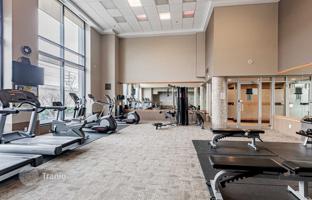 5-bedroom apartment in Lake Shore Boulevard West for C$1,107,000