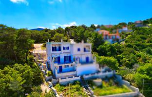 Furnished three-level villa with sea views in Corinthia, Greece for 265,000 €